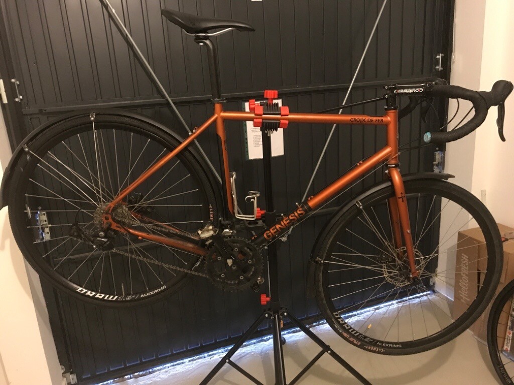 genesis croix de fer 10 2016